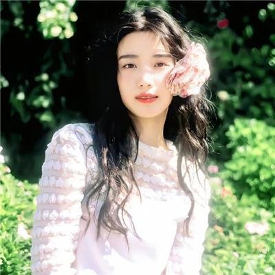 女猎鹰人